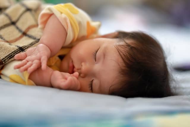 赤ちゃんが体温計を嫌がる時におすすめ！非接触体温計の人気ランキング